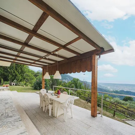 Casa de Férias Casa Giulia By Interhome Seravezza